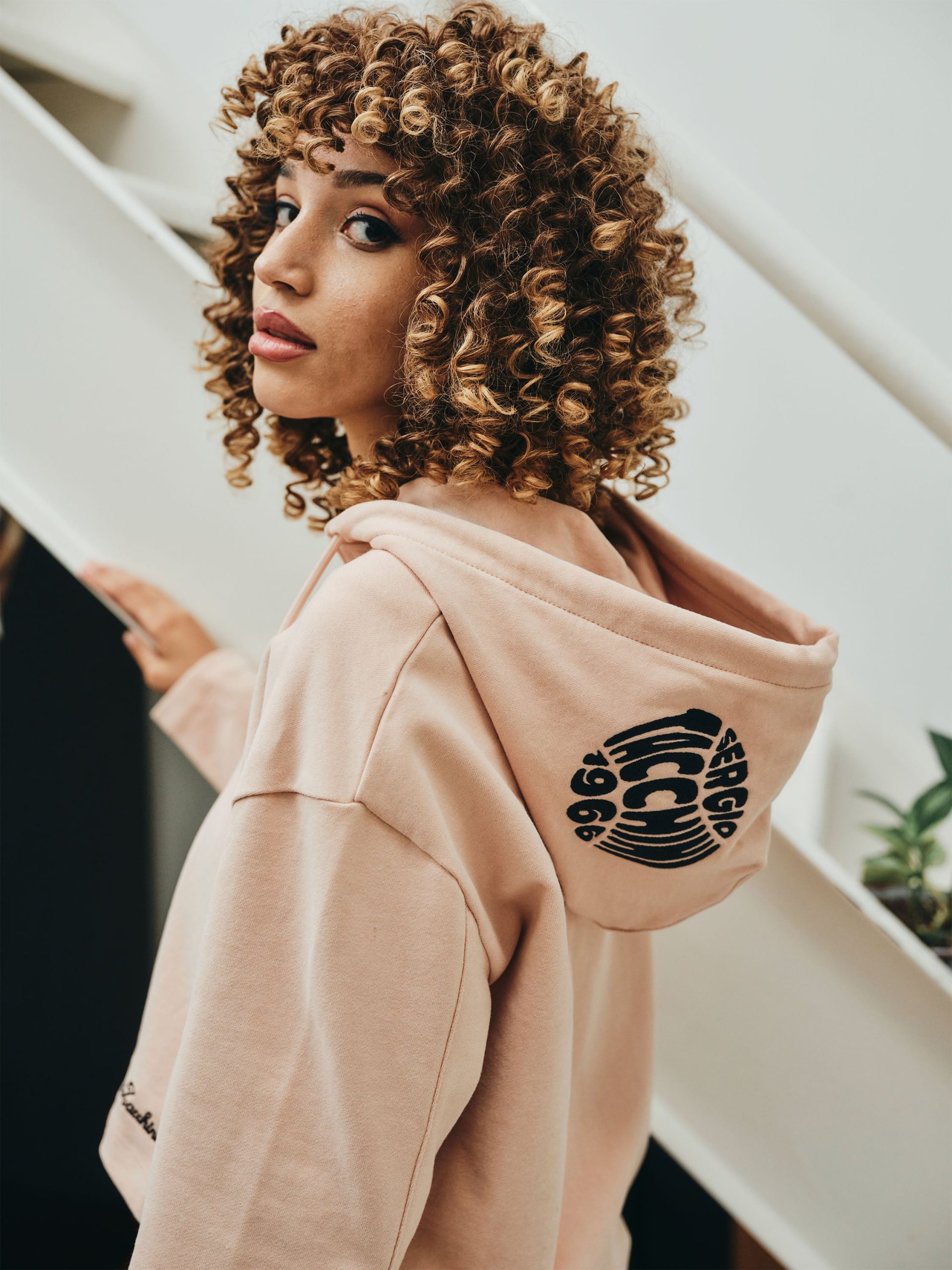Nera Hoodie- Evening Sand - Image 7