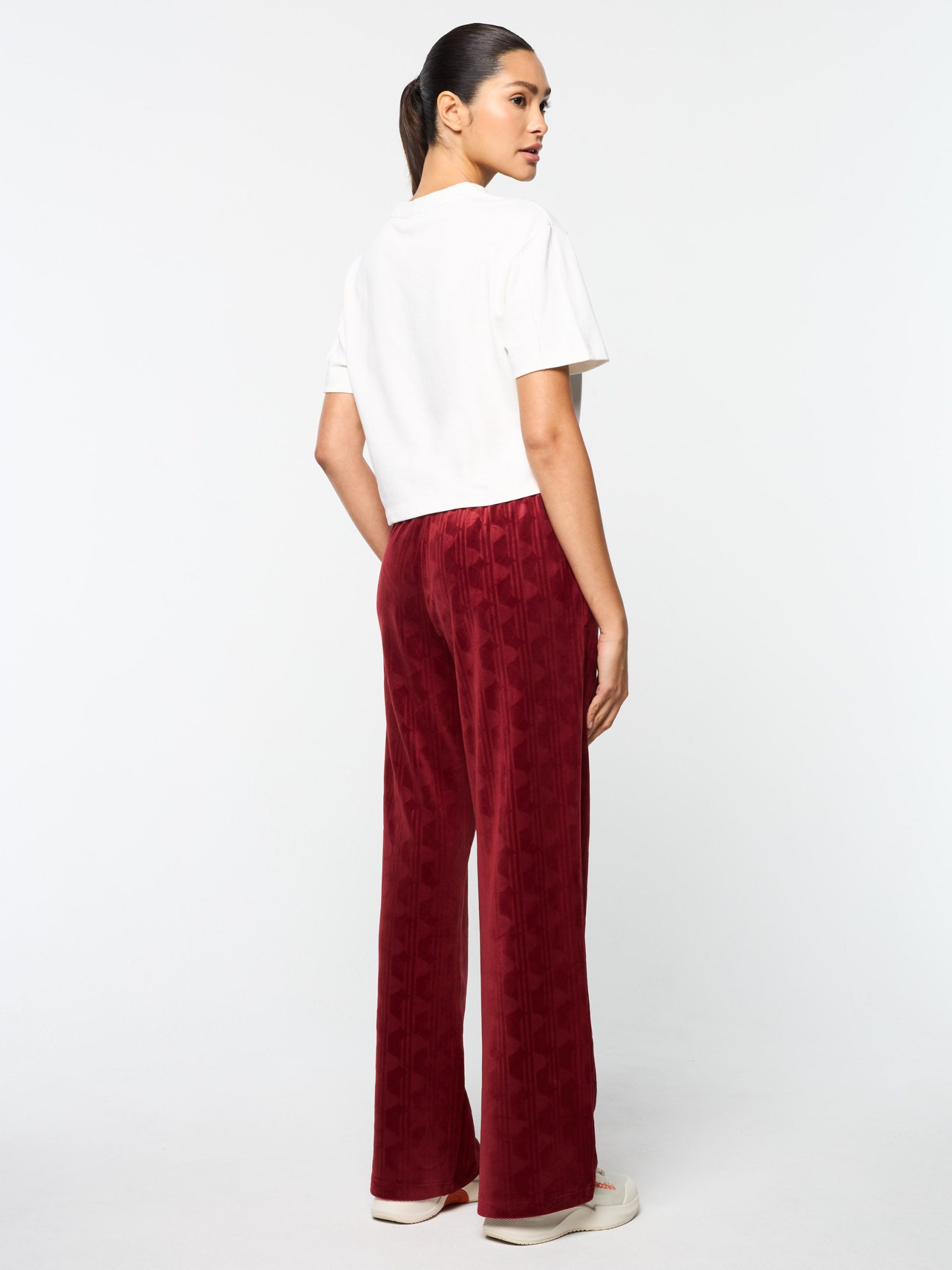 Amore Crop T-Shirt- Gardenia - Image 5