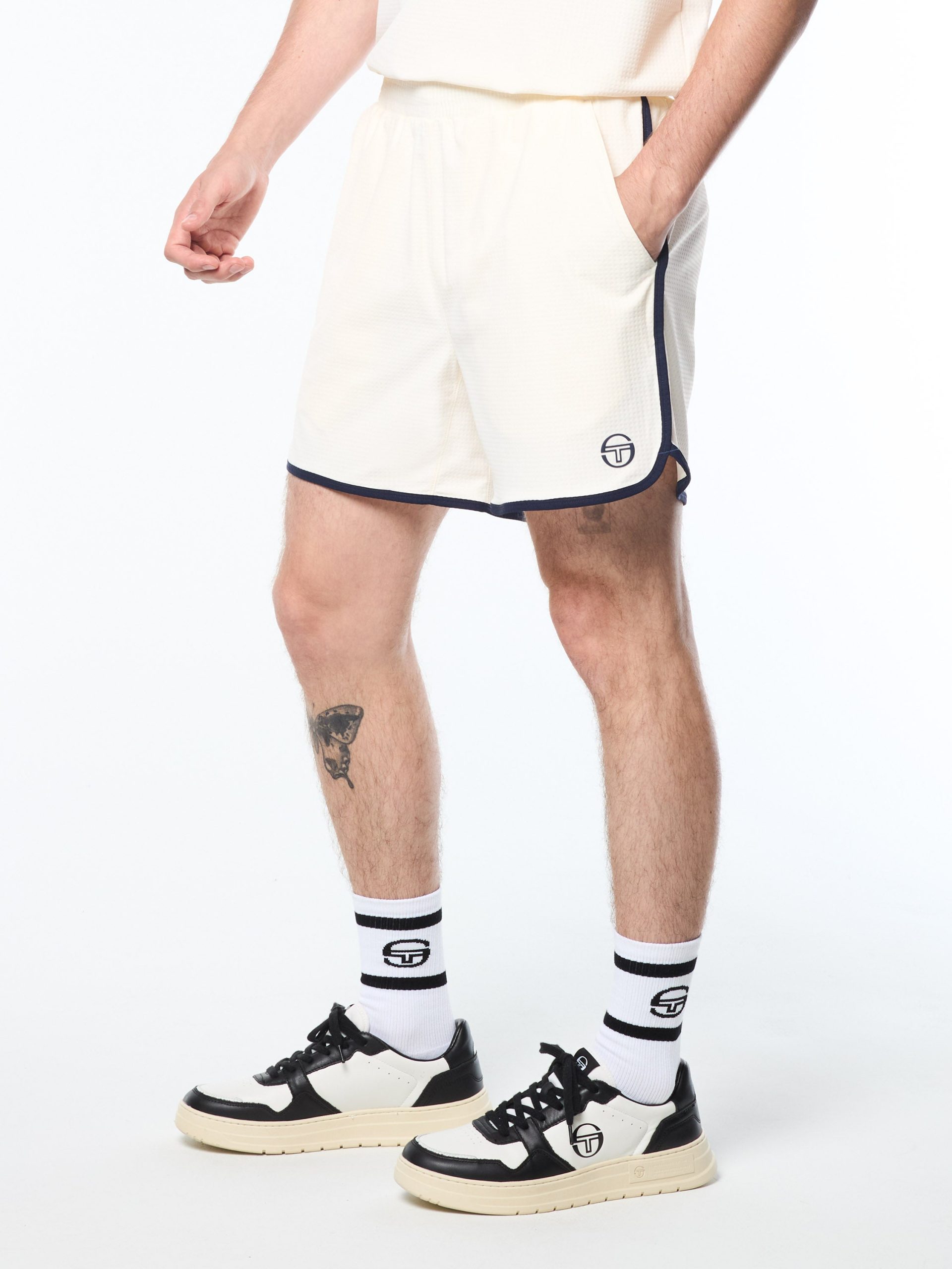 Grata Active Short- Gardenia - Image 2