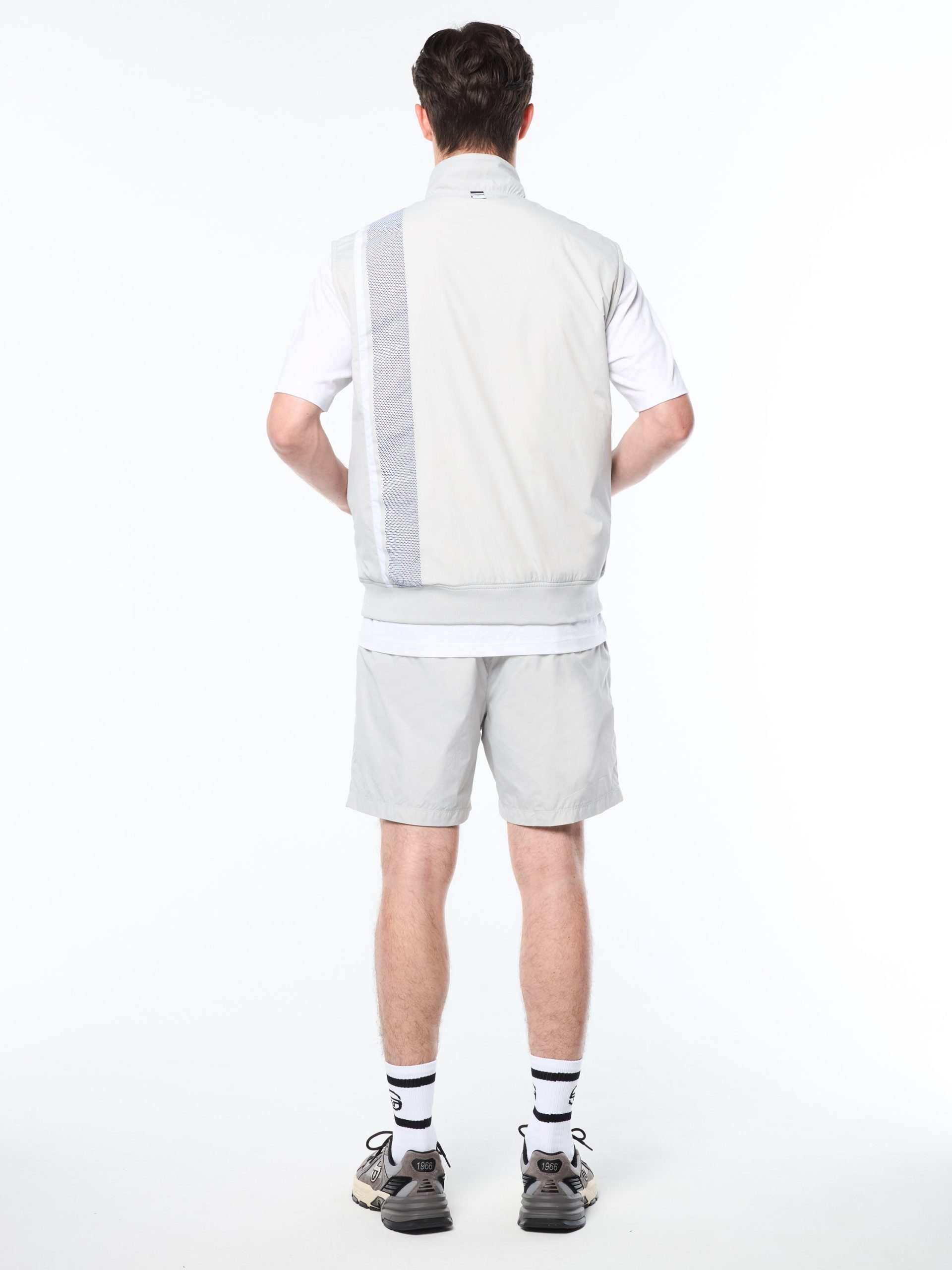 Attivo Damarindo Vest- Quiet Shade - Image 5