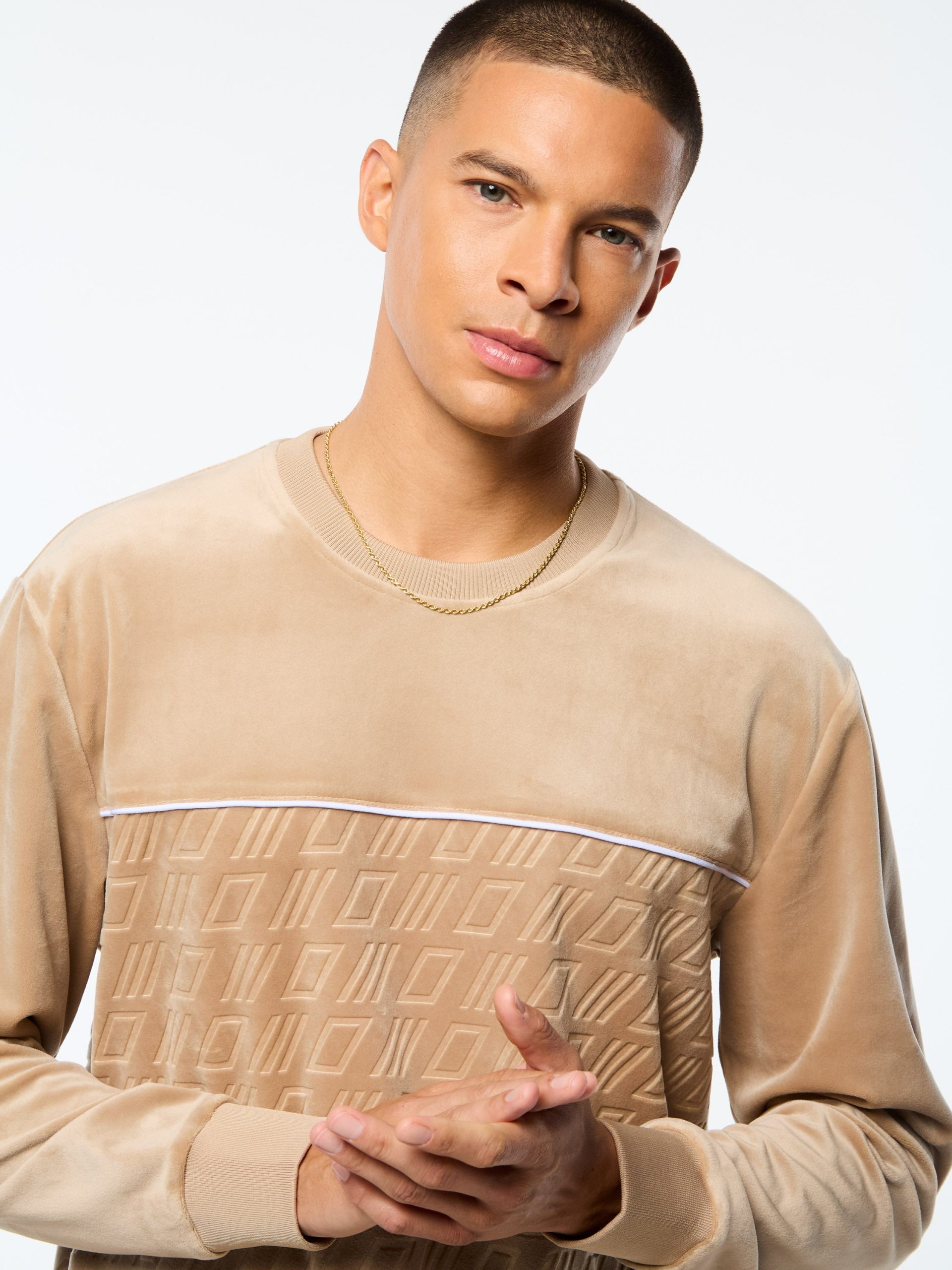Bandiera Debossed Velour Crewneck-Humus - Image 7
