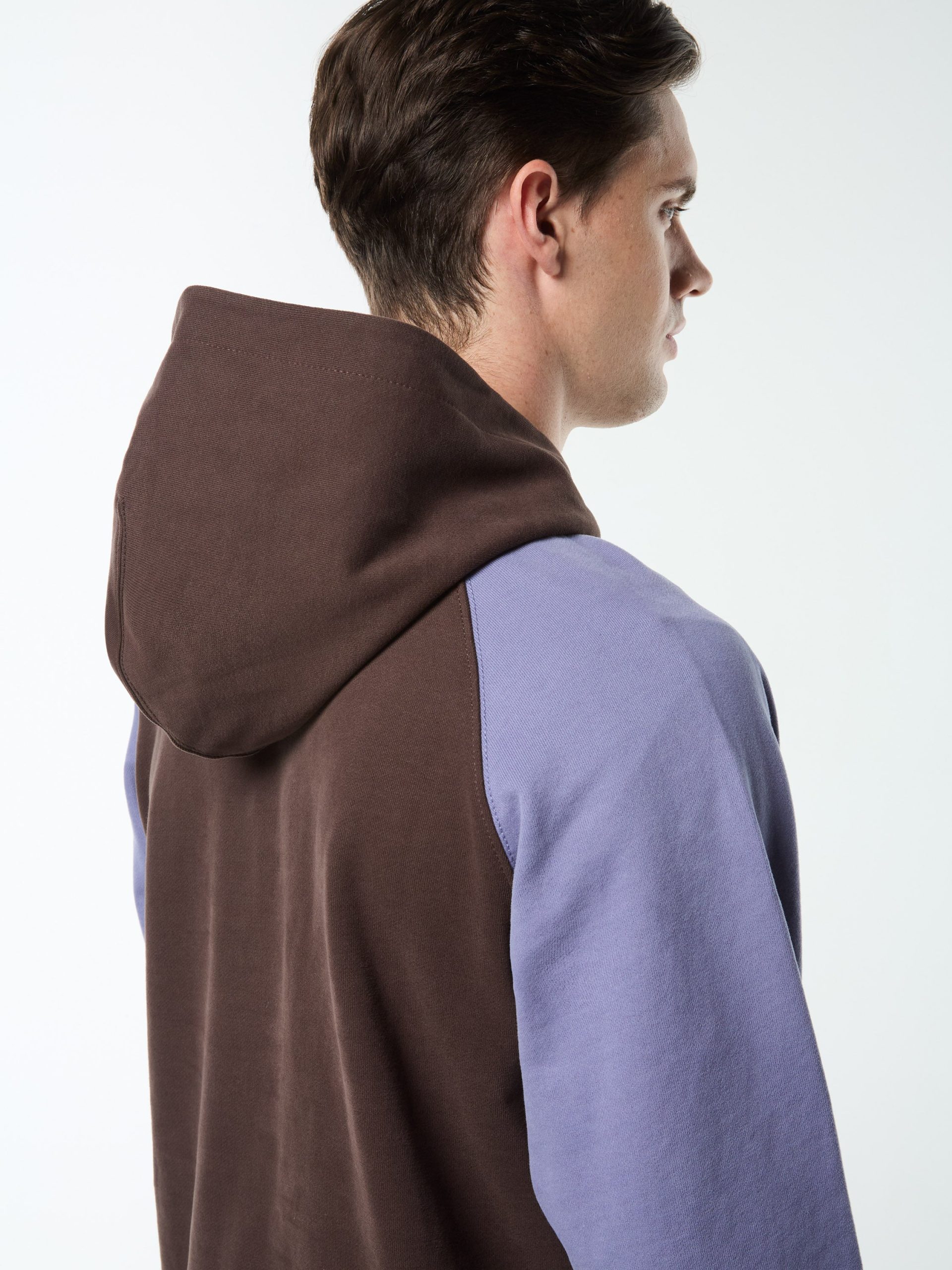 Vincere Hoodie- Mulch - Image 6
