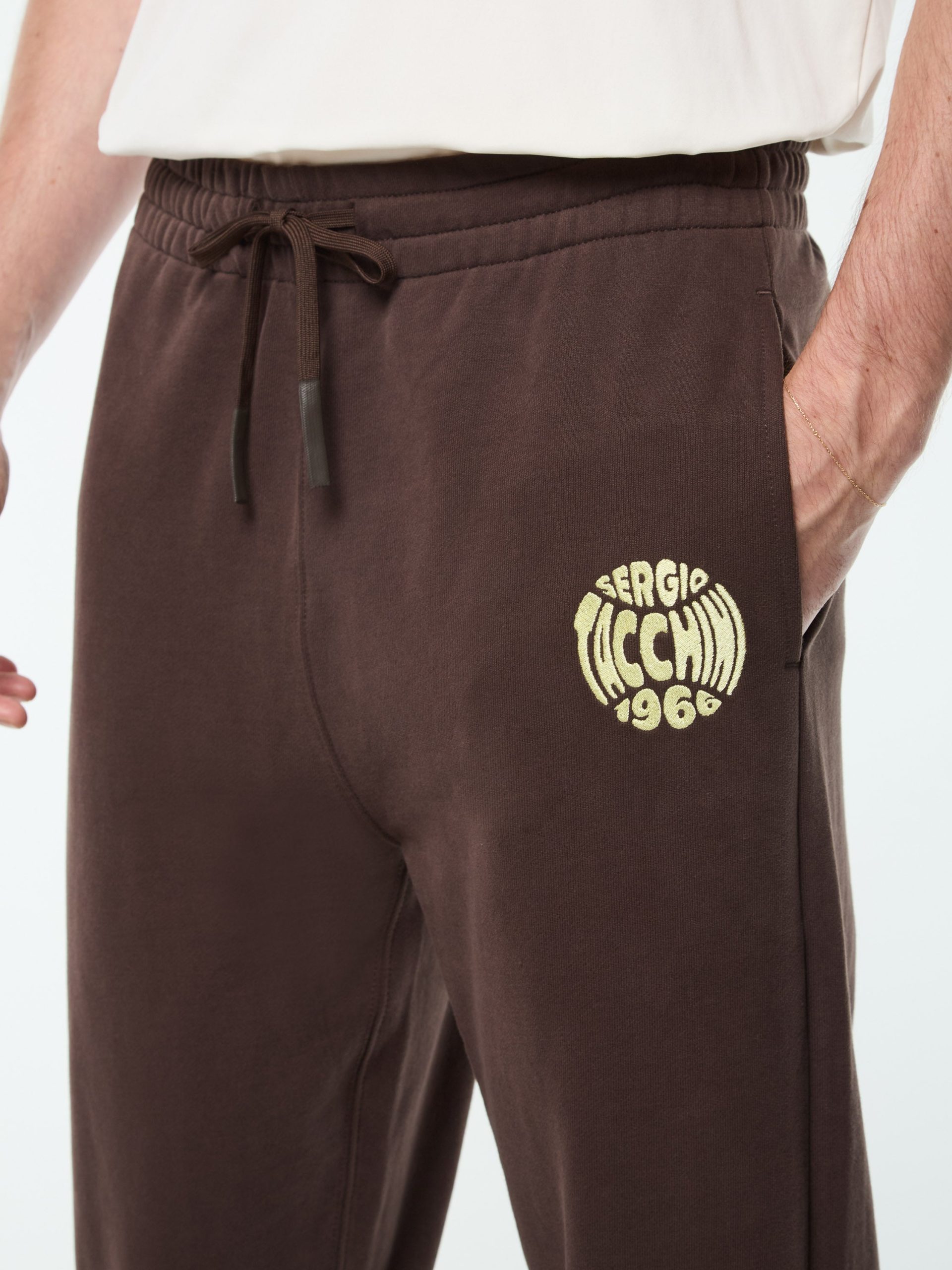 Vincere Sweatpant- Mulch - Image 7