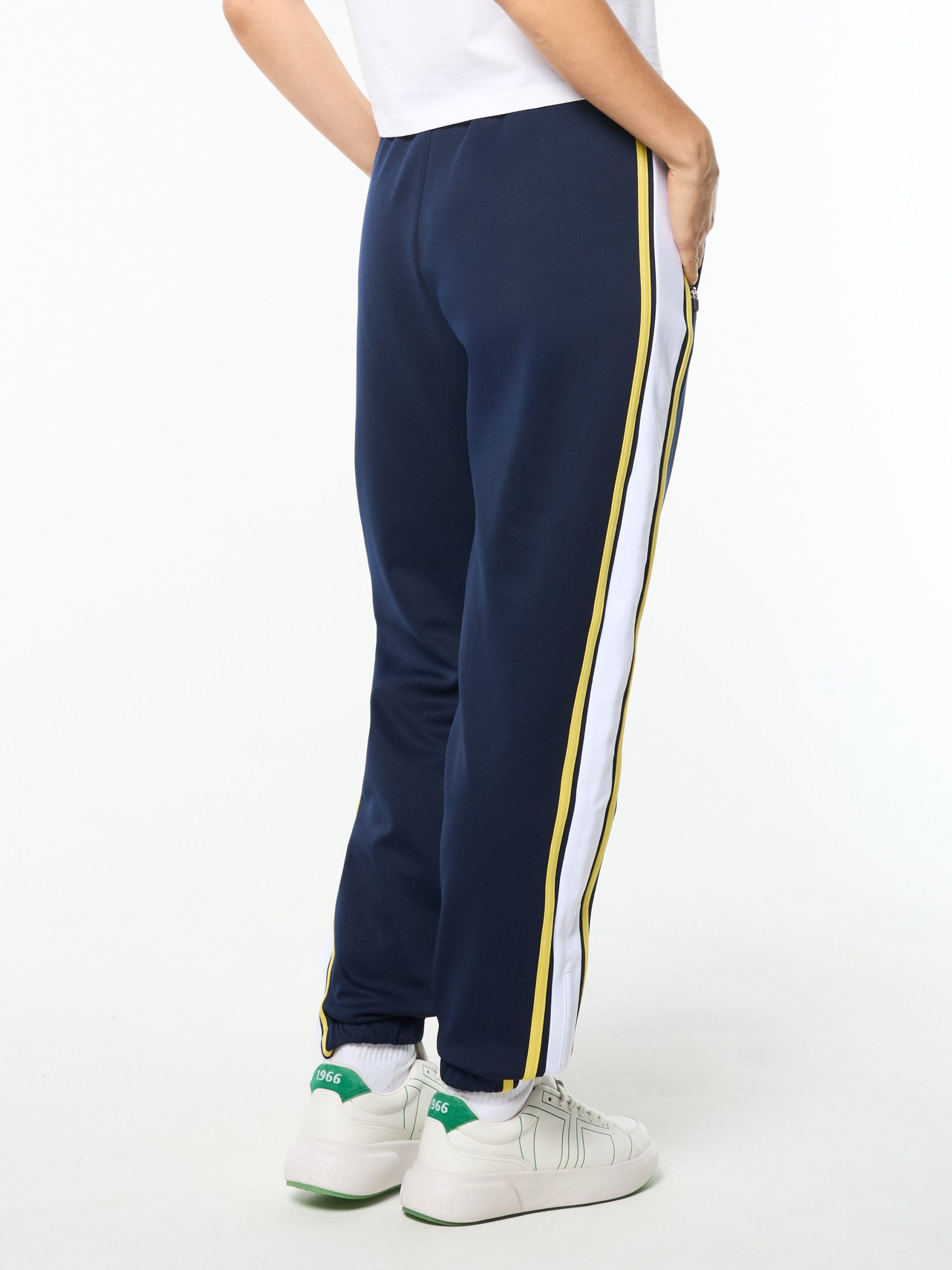 Women's Corsa Track Pant- Maritime Blue - Image 4