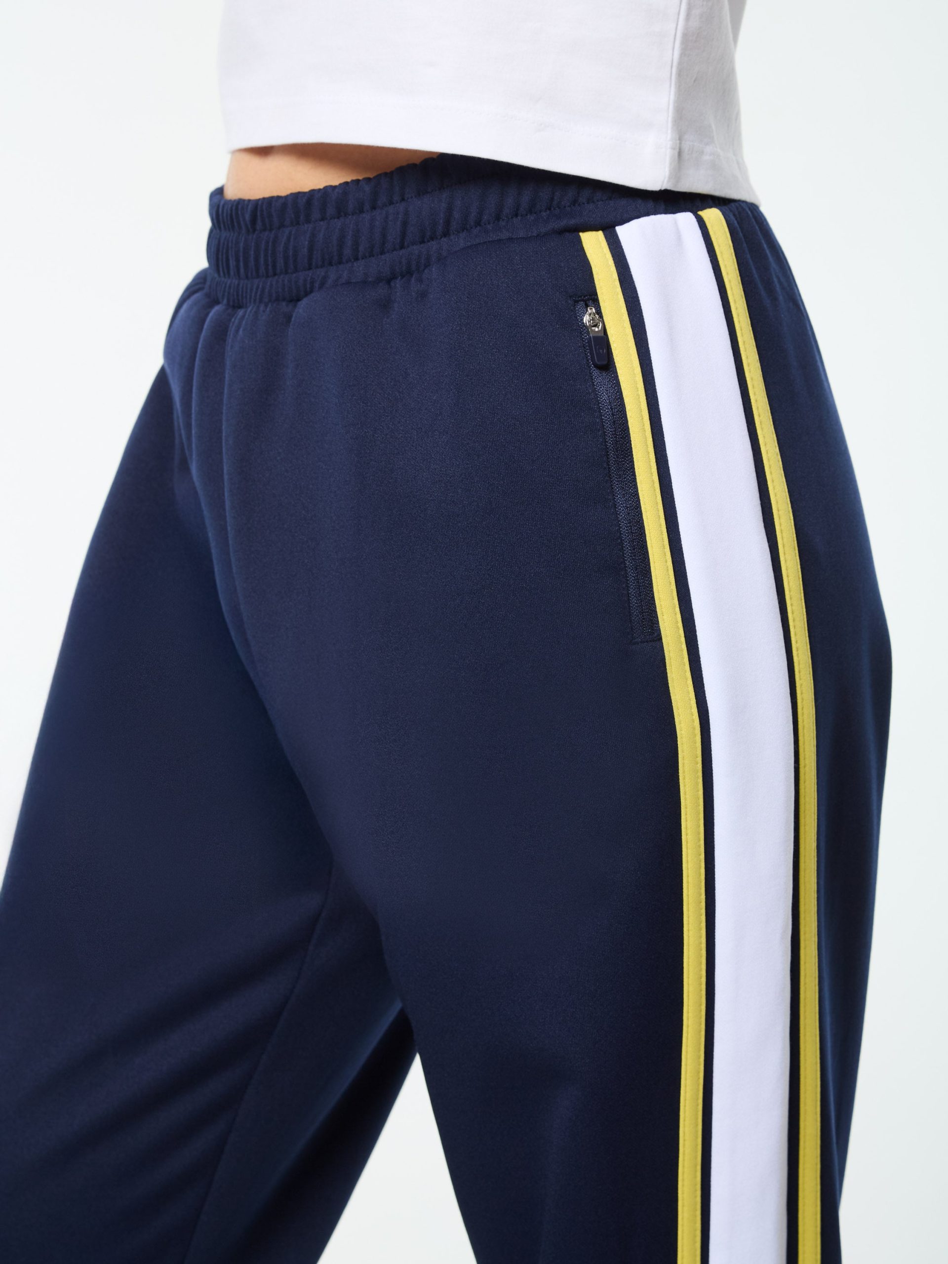 Women's Corsa Track Pant- Maritime Blue - Image 7