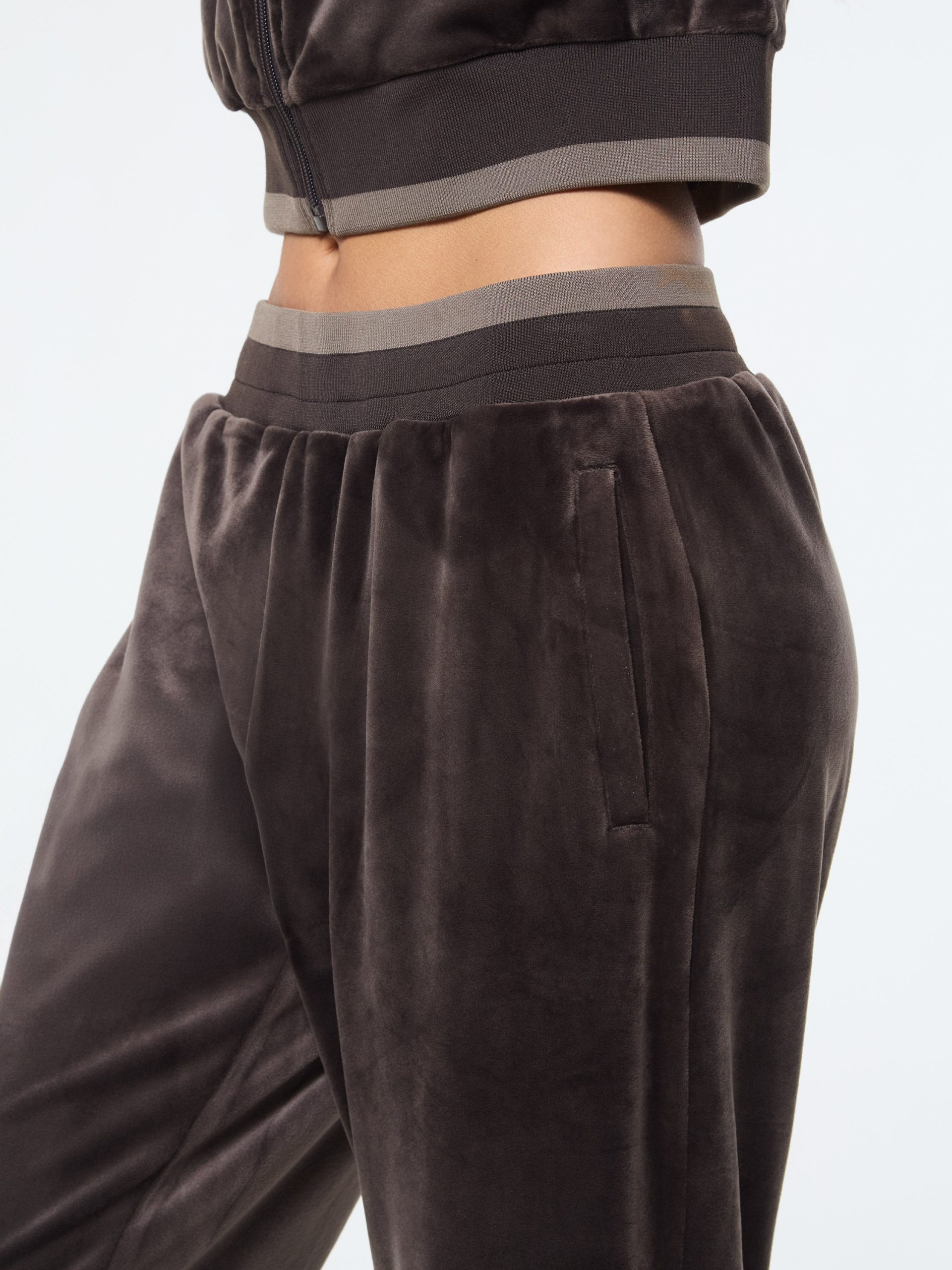 Leta Velour Pant- Mulch - Image 6