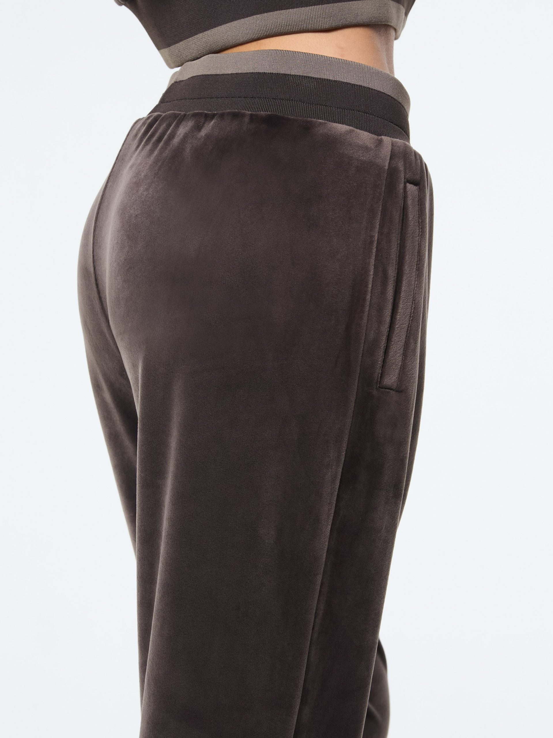 Leta Velour Pant- Mulch - Image 9