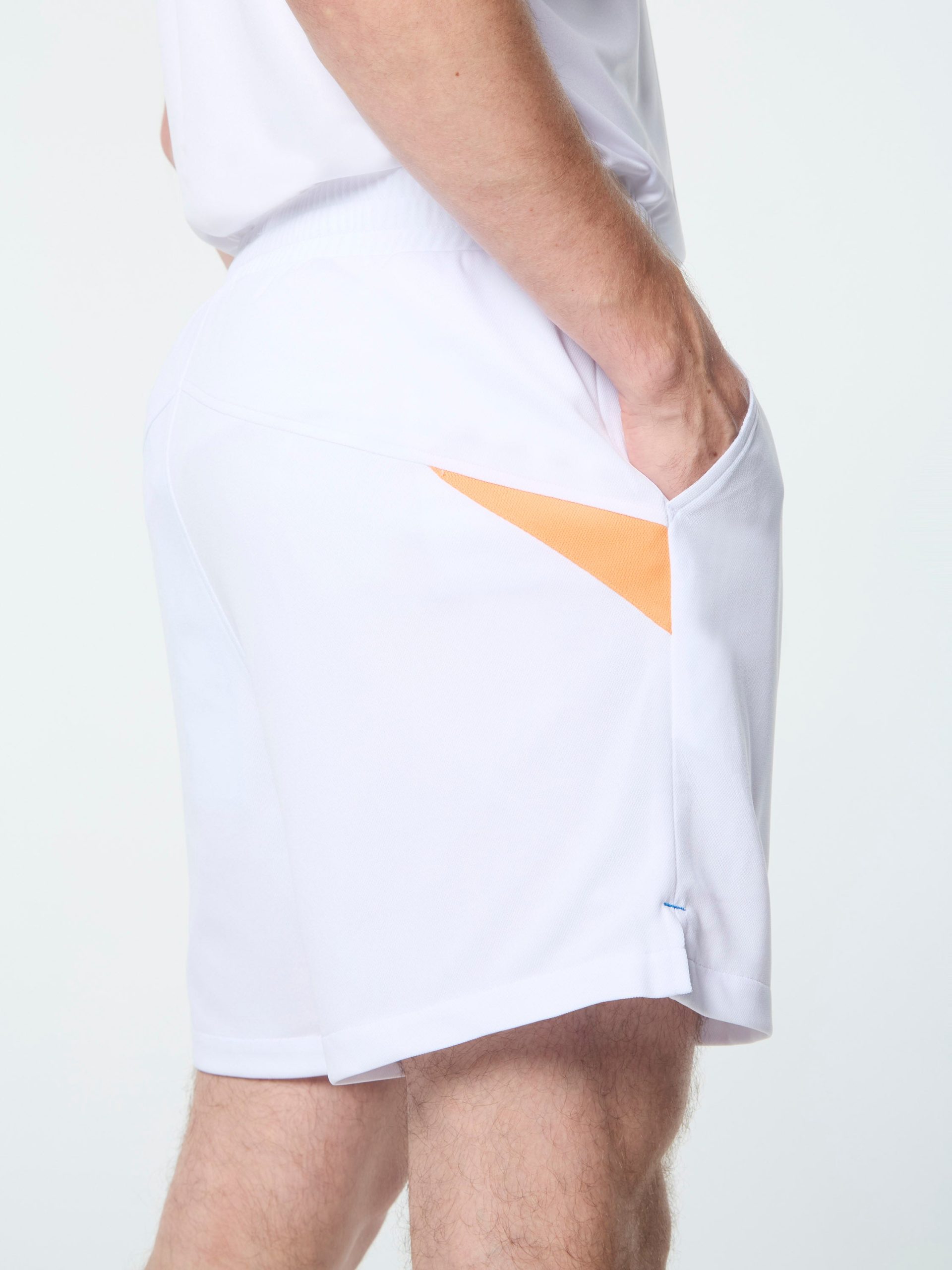 Luca Piqué Short- Brilliant White - Image 7