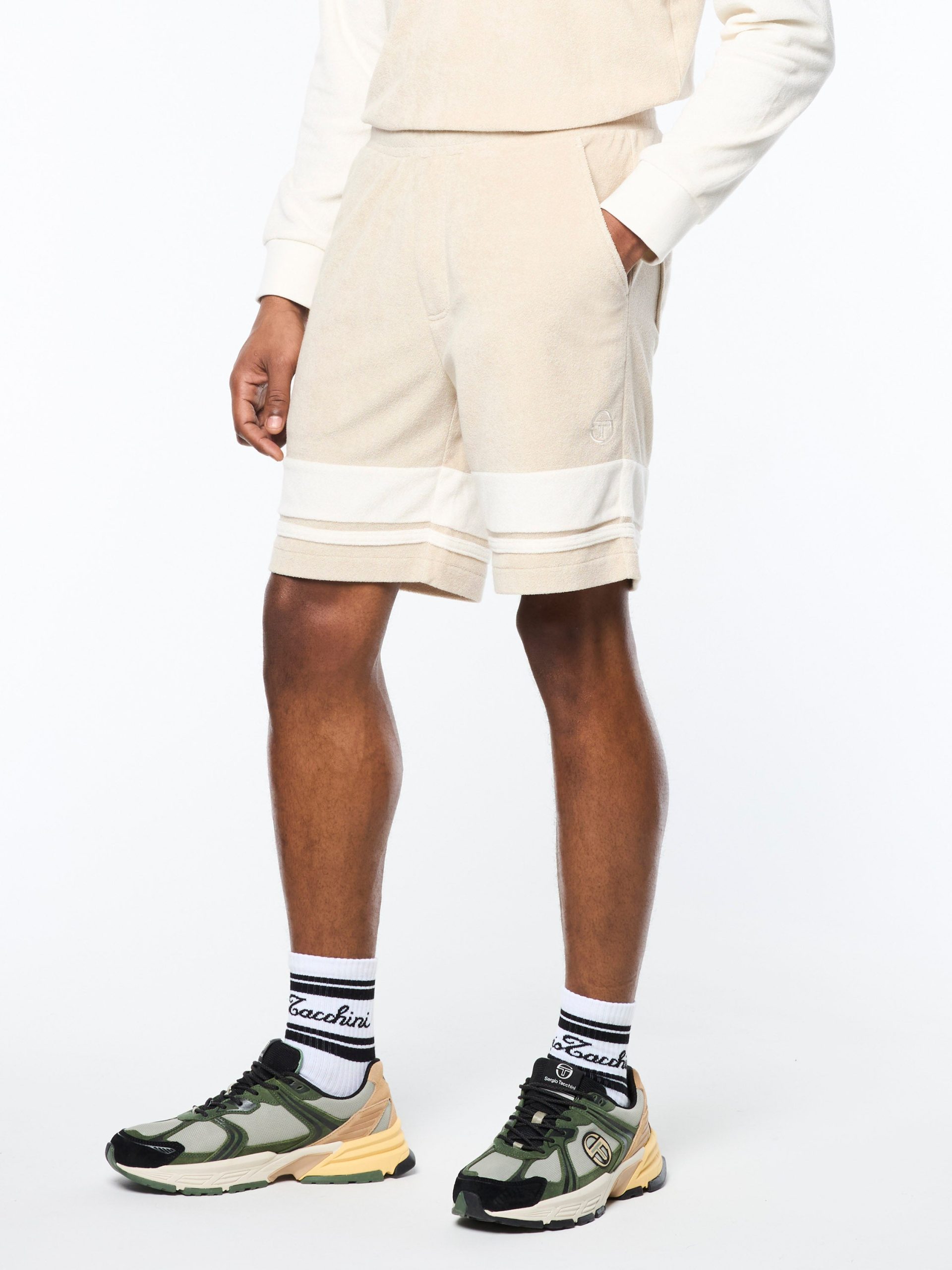 Alvar Short- Fog