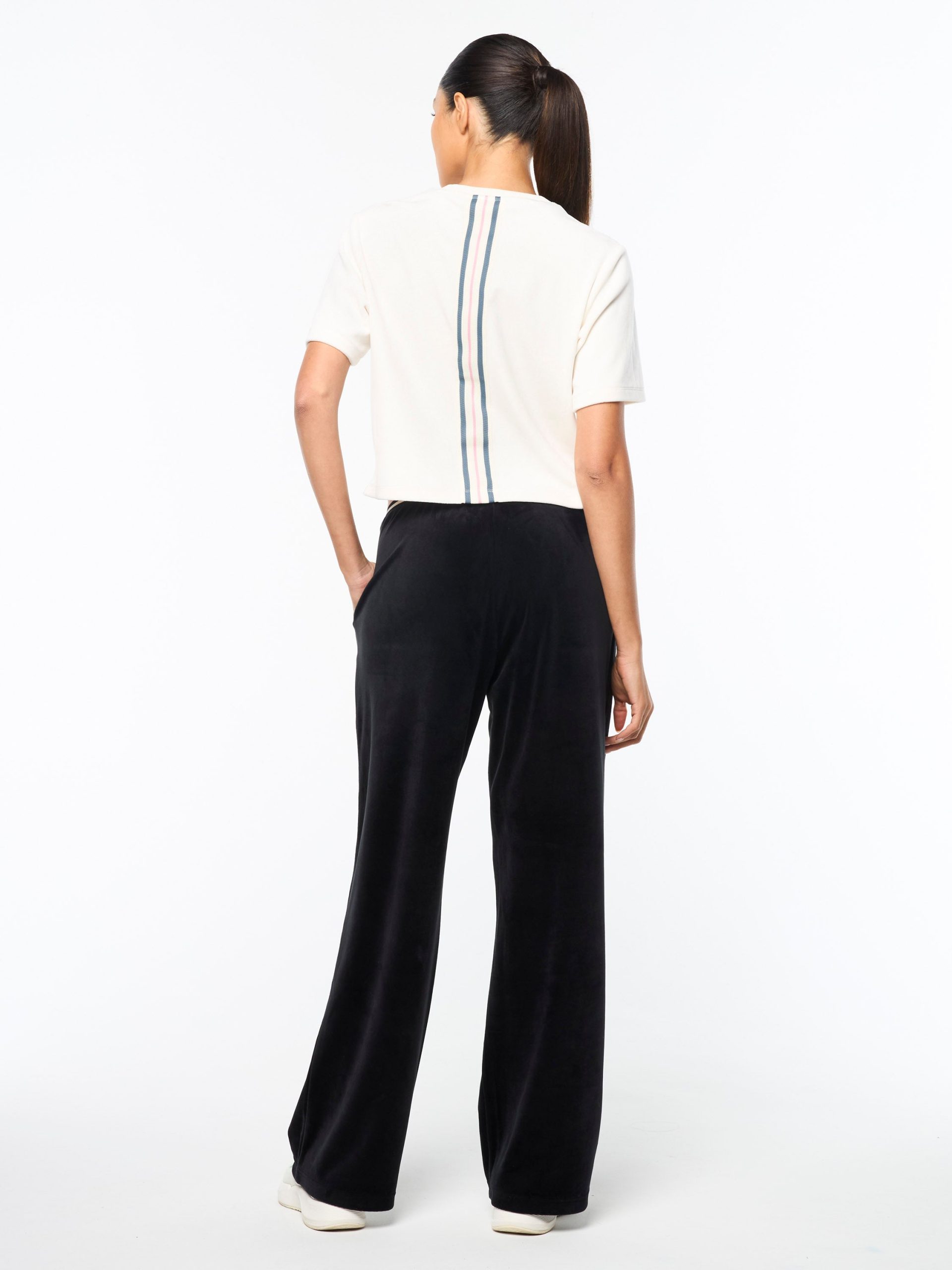 Adele Velour T-Shirt- Gardenia - Image 7