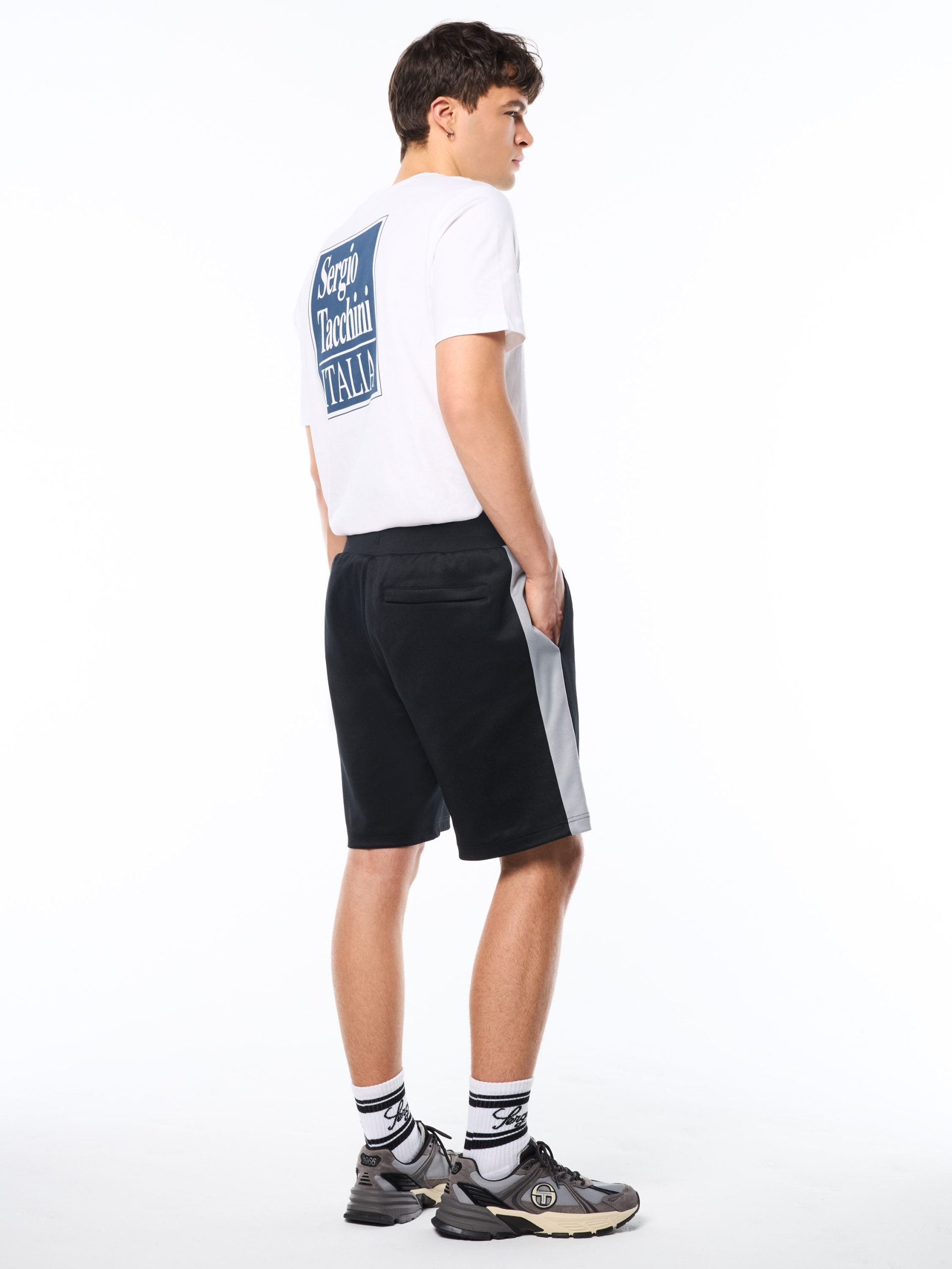 Viscotti Track Short-Black Beauty - Image 5
