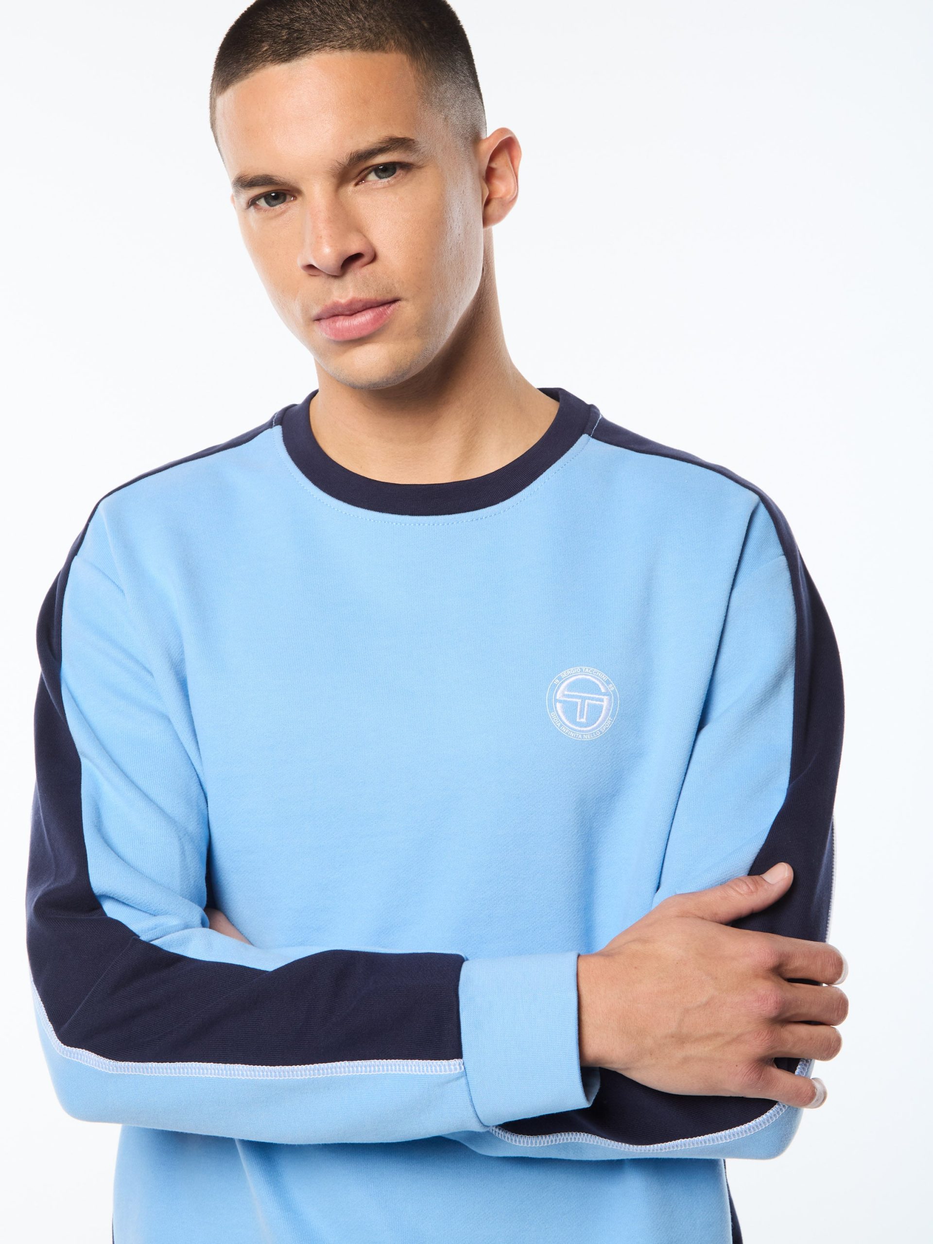 Volo Crewneck-Della Robbia Blue - Image 7