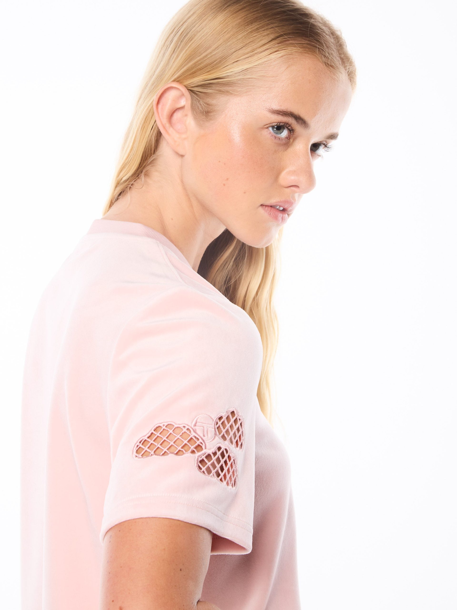 Nuvola Velour Cropped T-Shirt-Barely There - Image 5